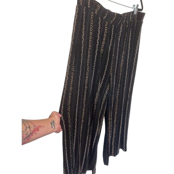 Chico’s Travelers Wide Leg Black Slinky Chain All Over Pattern Casual Pants Size - Picture 4 of 14